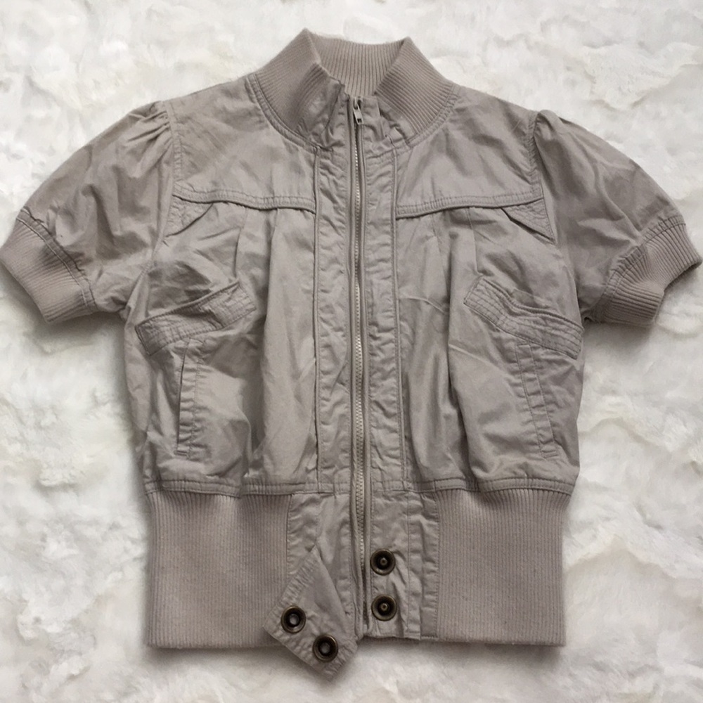 Khaki Short Sleeve Jacket